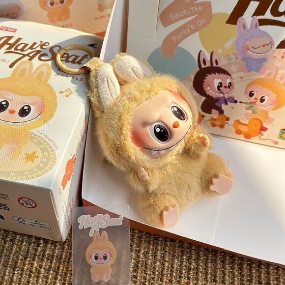 AUTHENTIC THE MONSTERS - Have a Seat Vinyl Plush Blind Box BABA NWT - Picture 6 of 6